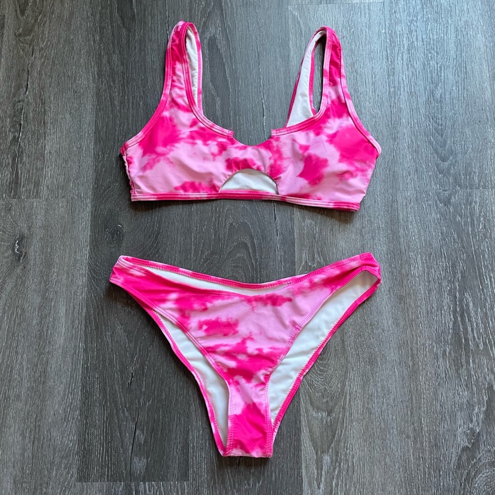 Medium, pink tie-dye, shein bikini